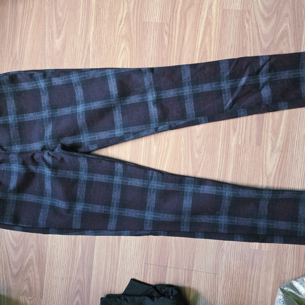 Men's Black and Gray Plaid Pants